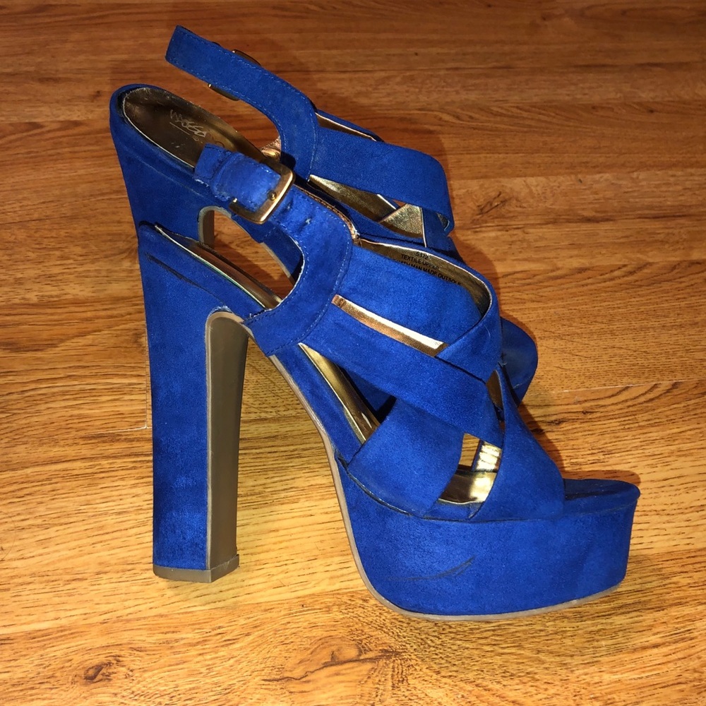 Mossimo Suede like 5.5 Inch Heels